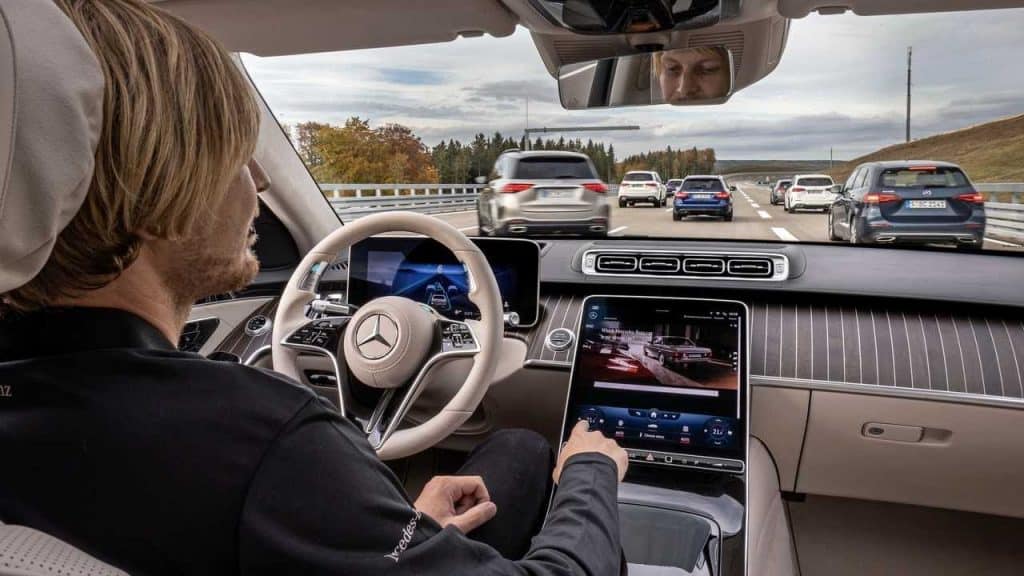 mercedes drive pilot