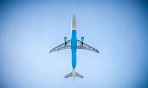 Lee más sobre el artículo Nuevo impuesto al avión: ¿es el transporte menos verde?