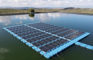 Lee más sobre el artículo <strong>Plantas solares flotantes en España</strong>