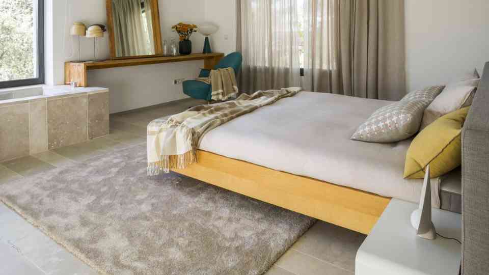 Dormitorio con Alfombra KP proveedor Interiorismo Index (16)
