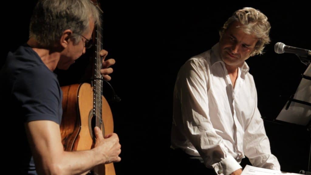 Alberto-y-Fernando-corral-cervantes-polvo enamorado
