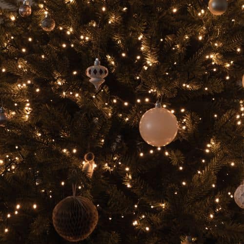 iluminación árbol navidad