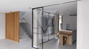Eleva tu hogar con el estilo de moda brutalista (1)